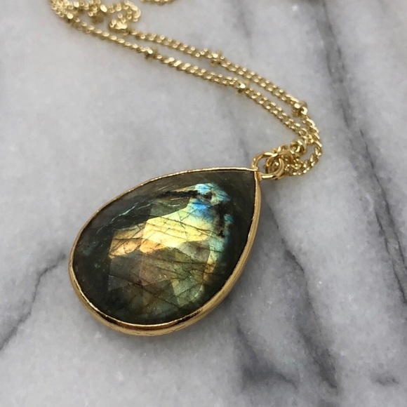Last 1!🌟HP 8/28🌟Labradorite Nebula Necklace - Picture 6 of 7